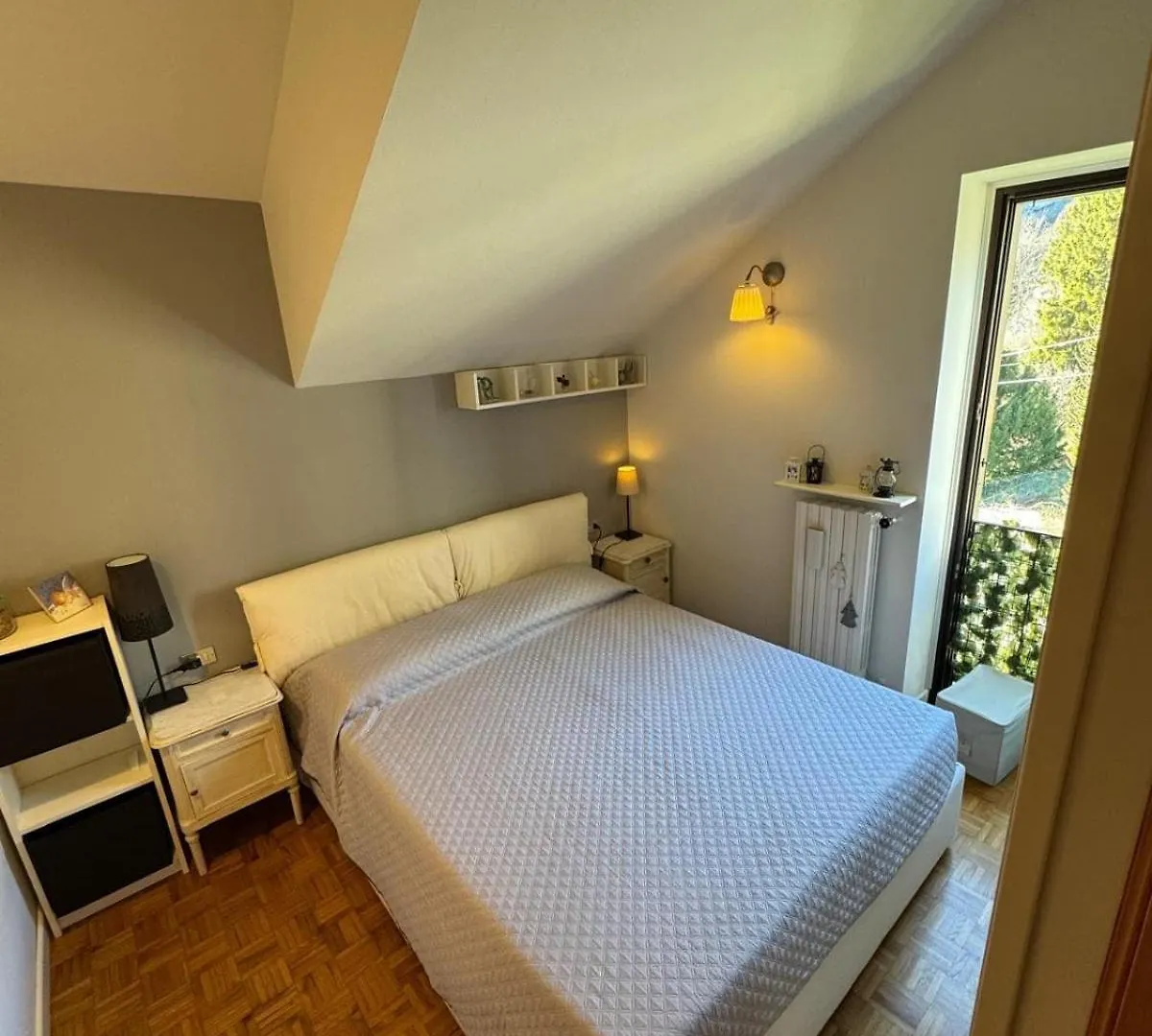 Casa Oliva Little Nest Apartment Barni Italy