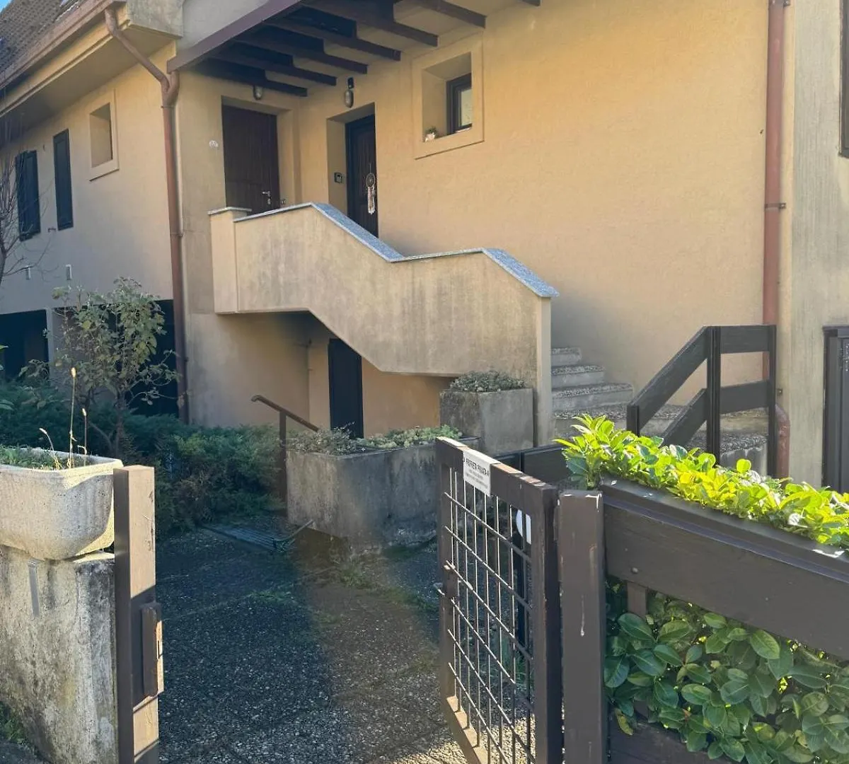 Apartament Casa Oliva Little Nest Barni 0*,  Włochy